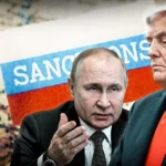 Дональд Трамп и Владимир Путин на фоне флага РФ с надписью SANCTIONS