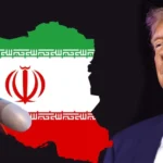 Дональд Трамп на тлі карти Ірану з ракетами щодо угоди з Тегераном