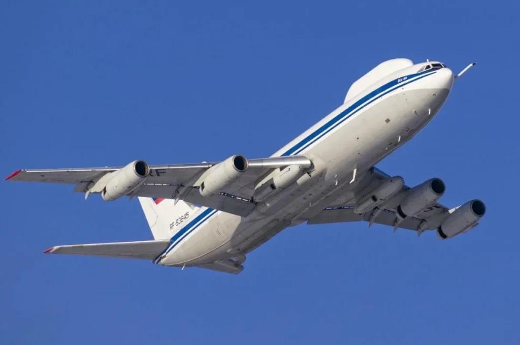 Літак «Судного дня» РФ Ту-214ПУ у польоті після вильоту з Тегерана