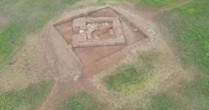 Розкопки мавзолею Золотої Орди в районі Чжаньтай на півночі Казахстану