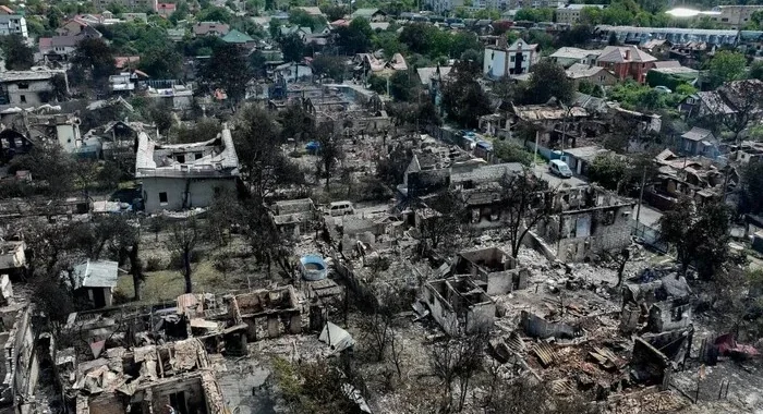 Зруйновані будинки у Вишневому після трагедії з боєприпасами