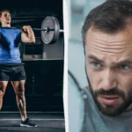 Спортсмен піднімає штангу в залі та чоловік оглядає поріділе волосся